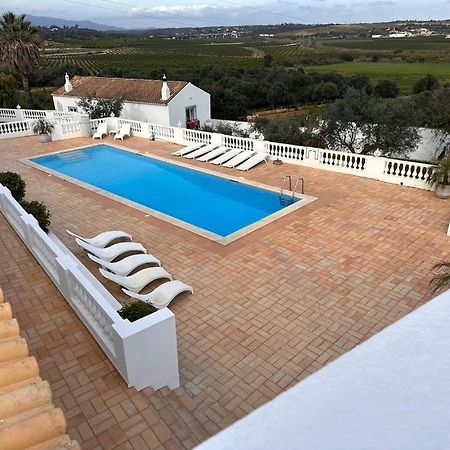 Blue Skies Villas 1&2 Mexilhoeira Grande Экстерьер фото